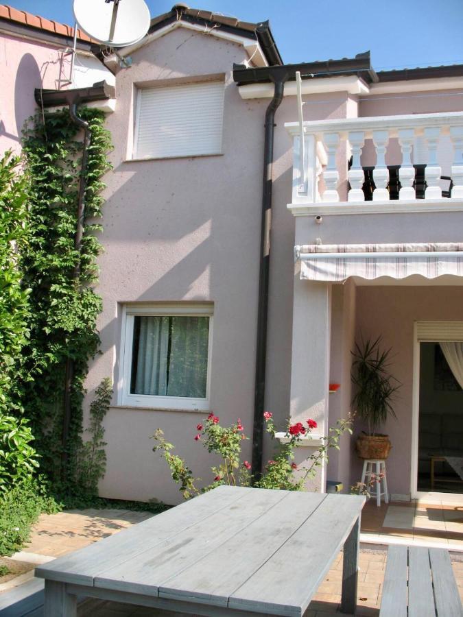 Zsa Zsa Holiday Home Srima Dış mekan fotoğraf