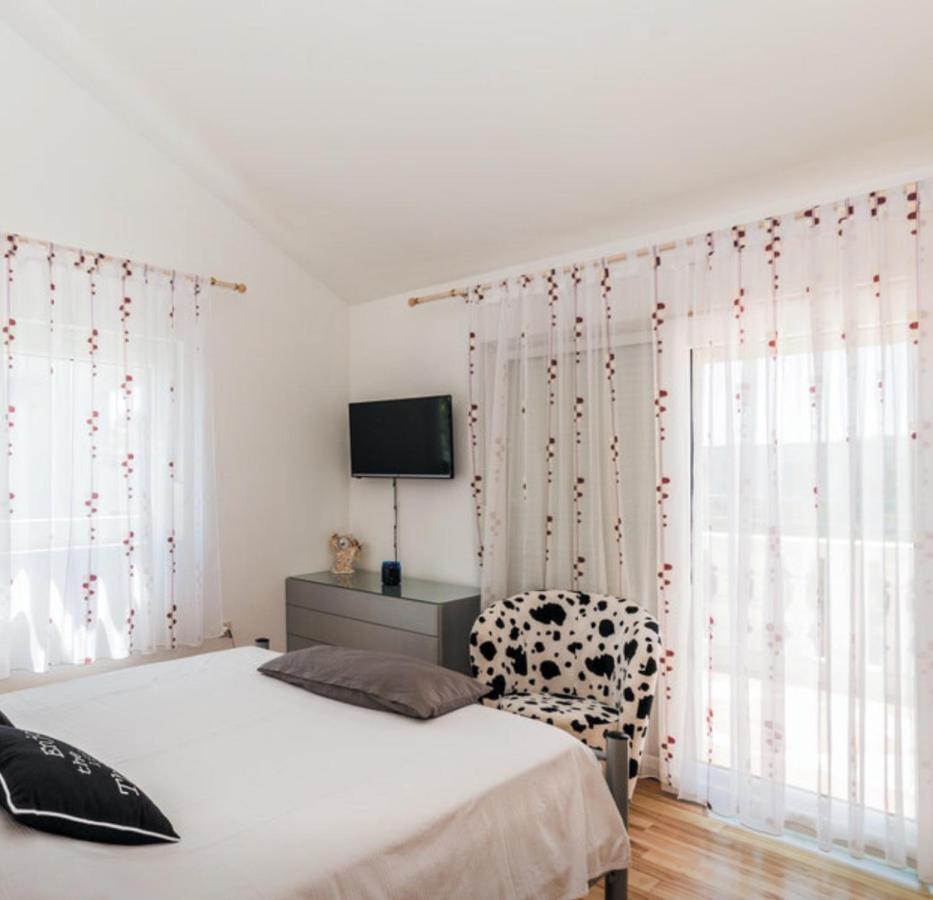 Zsa Zsa Holiday Home Srima Dış mekan fotoğraf