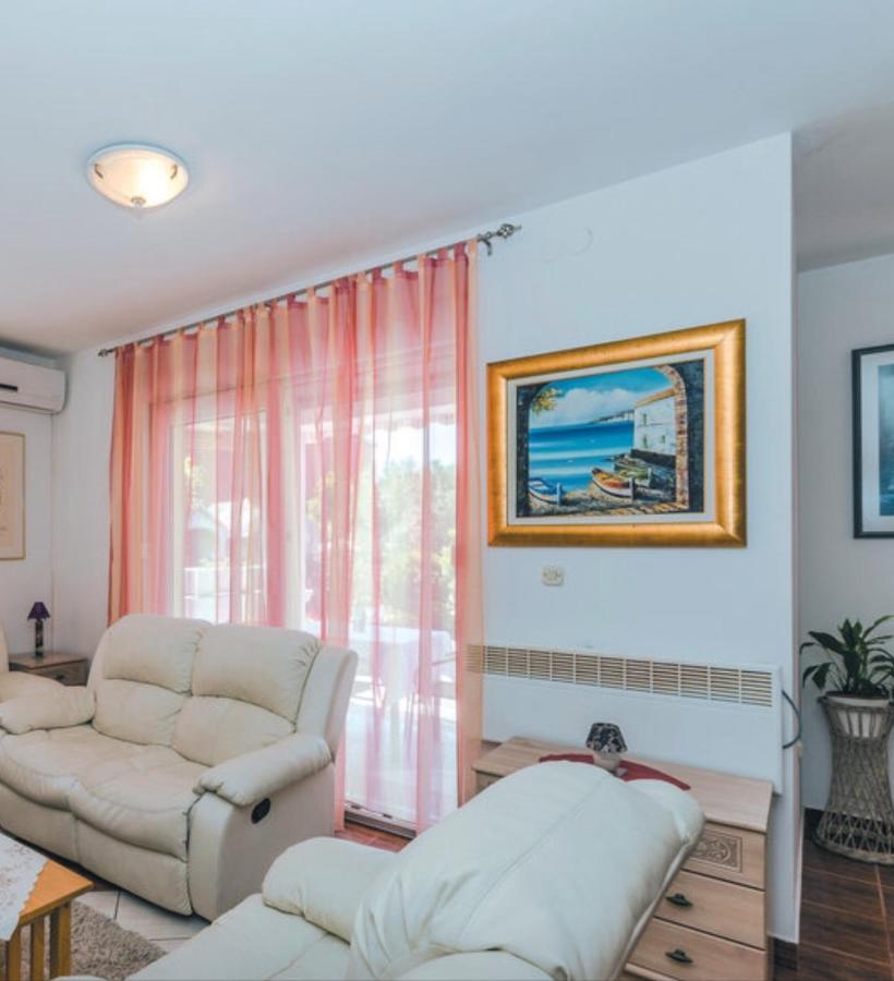 Zsa Zsa Holiday Home Srima Dış mekan fotoğraf