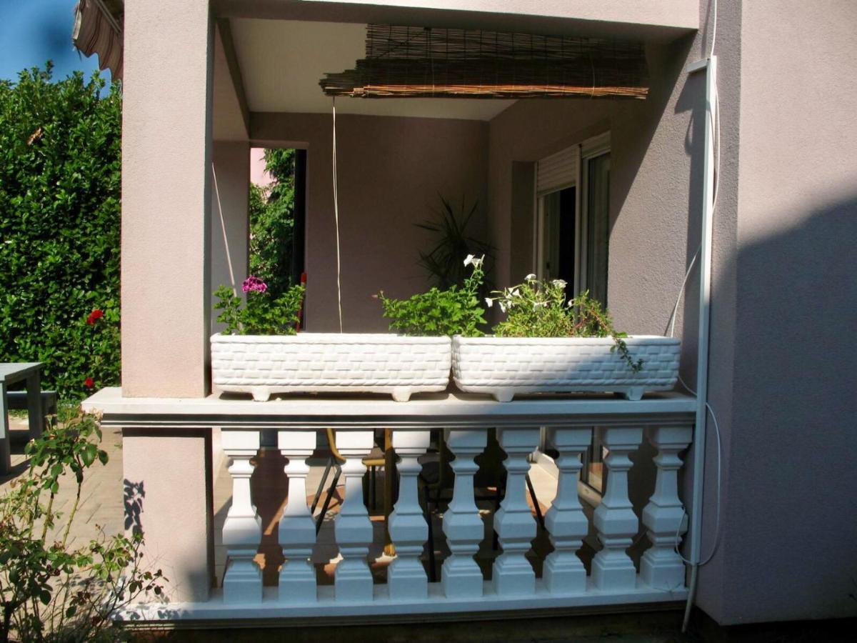 Zsa Zsa Holiday Home Srima Dış mekan fotoğraf